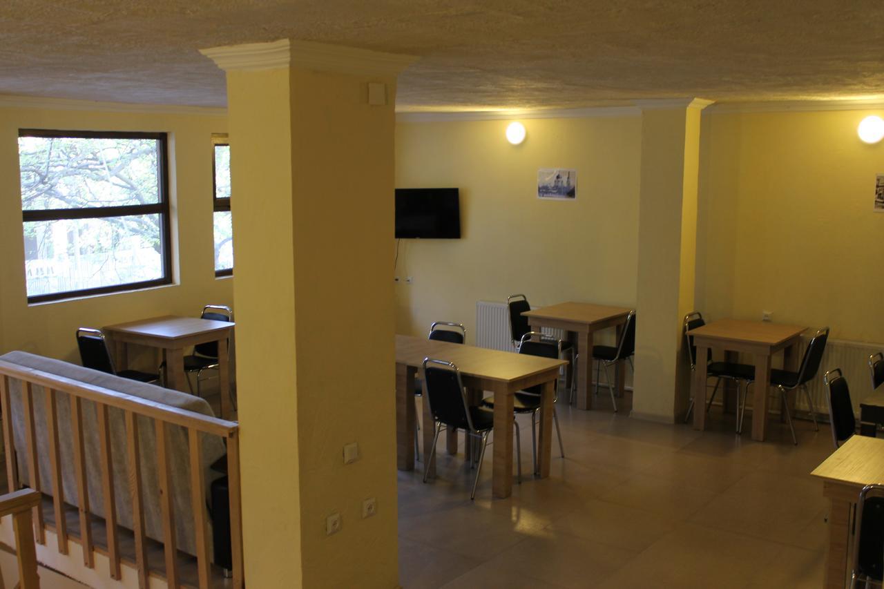 Hotel Lim Батуми Екстериор снимка